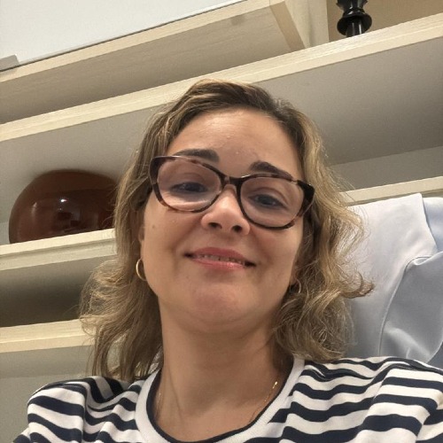  Dra. Débora Castelo Branco Alves 